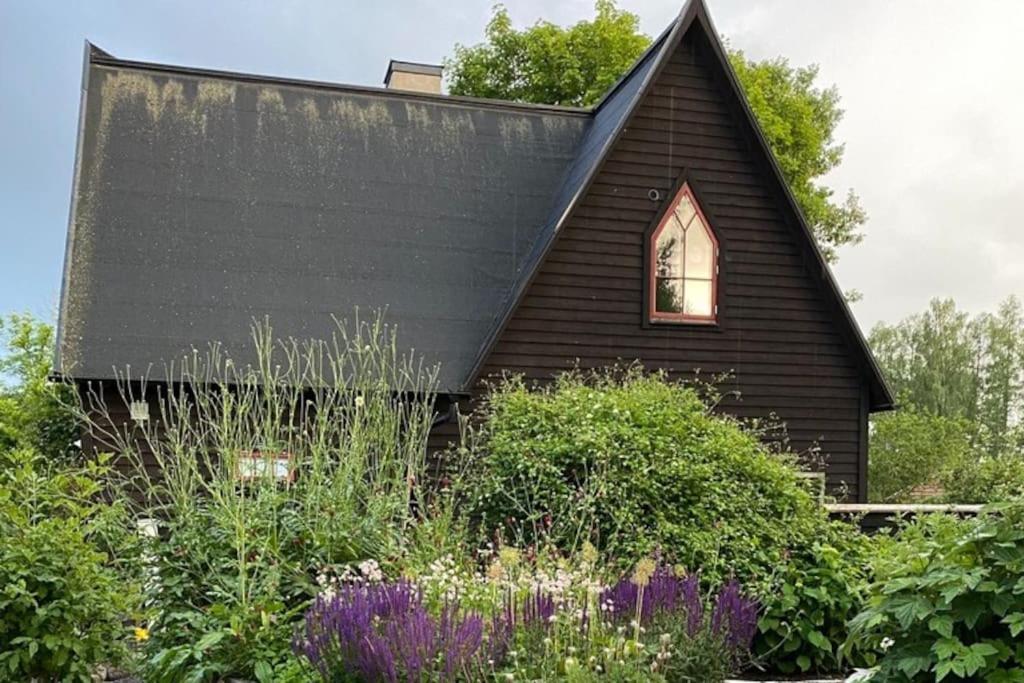 Villa Laengtan Marielund à Uppsala Extérieur photo