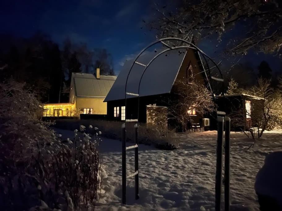 Villa Laengtan Marielund à Uppsala Extérieur photo